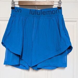 Lululemon Logo Waistband High-Rise Training Short Poolside Blue Size 6 Athletic
